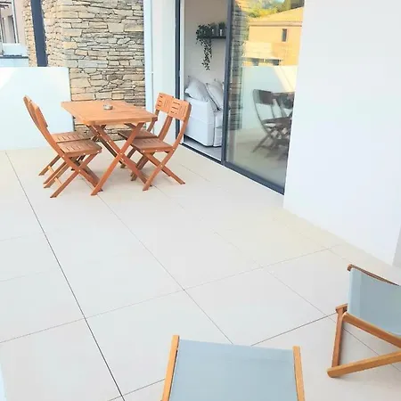 شقة T2 Neuf Avec Terrasse - Proche Des Plages *